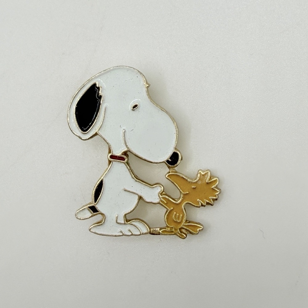 Vintage Snoopy & Woodstock Shaking Hands Enamel Pin Brooch by United Features